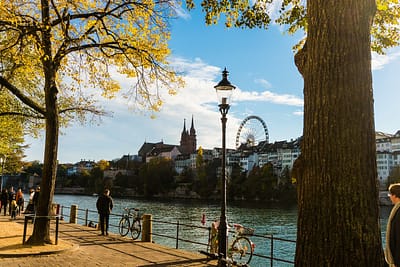 Zwemmen in de Rijn bij Basel