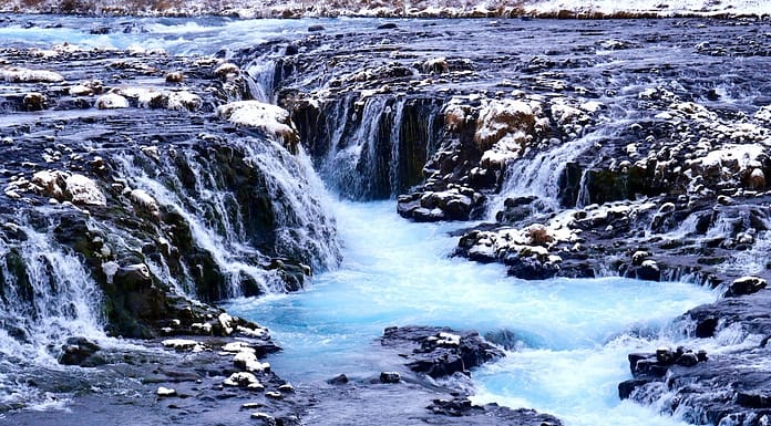 Bruarfoss misschien wel de mooiste waterval van IJsland